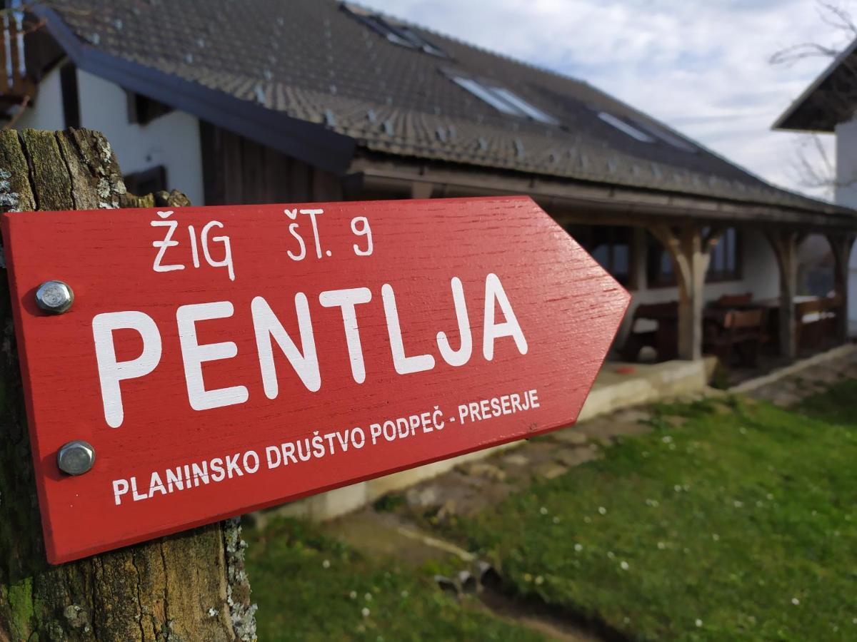 Bauernhof Tourist Farm Strle Cerknica