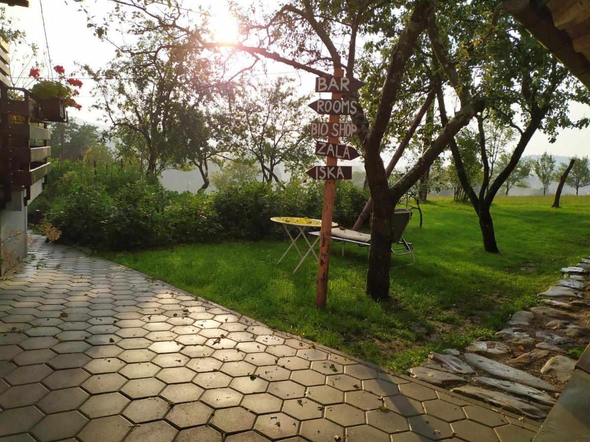 Tourist Farm Strle With Great Local Food * Cerknica