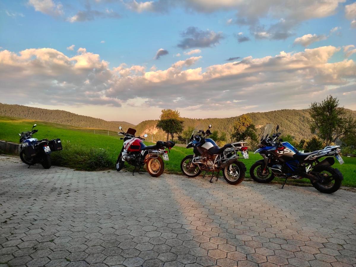 Bauernhof Tourist Farm Strle Cerknica