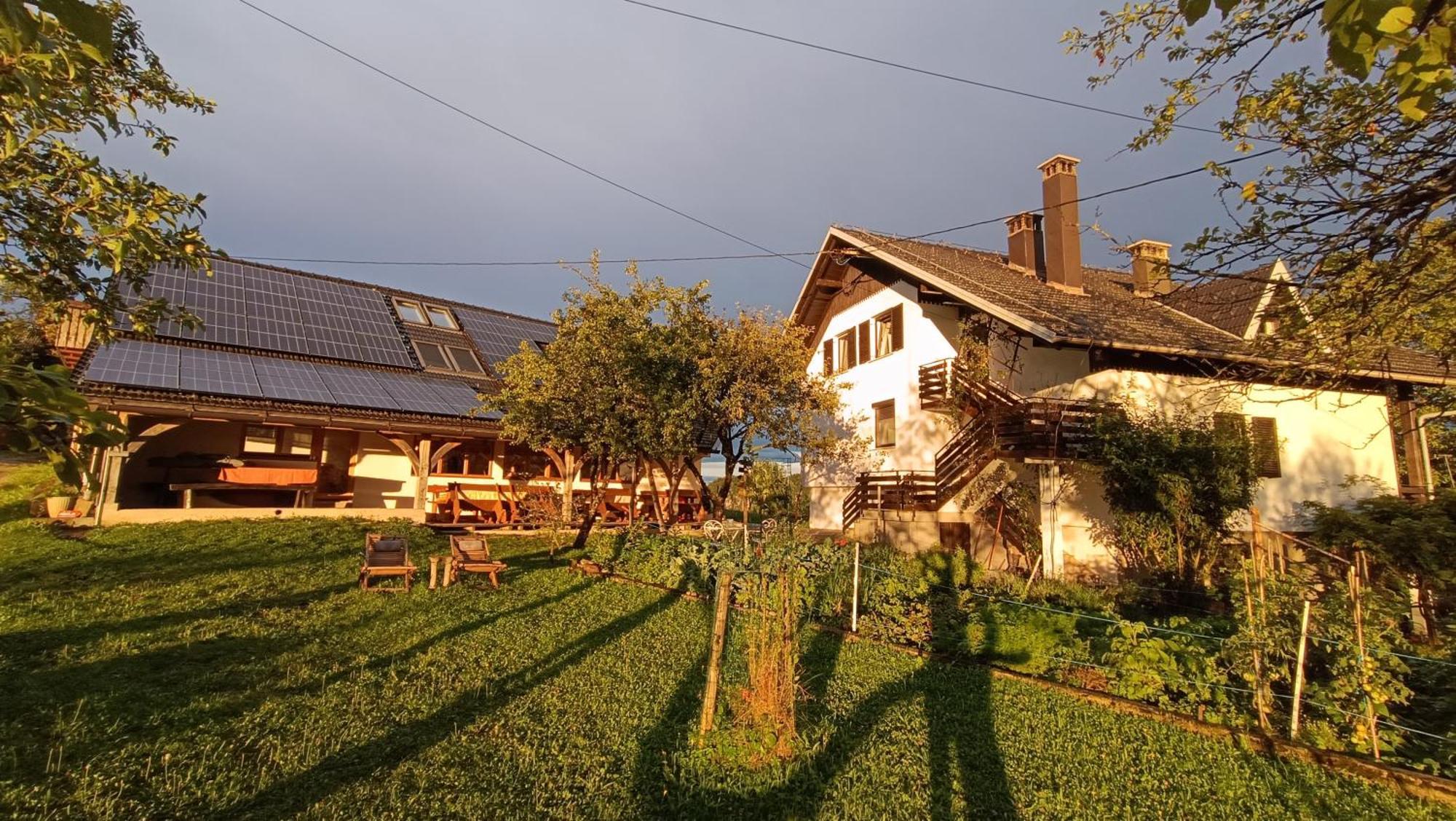 Tourist Farm Strle With Great Local Food Farmház Cerknica